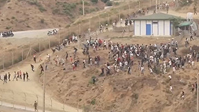 צונאמי של מהגרים: כ-50 אלף איש חצו למובלעת הספרדית במרוקו