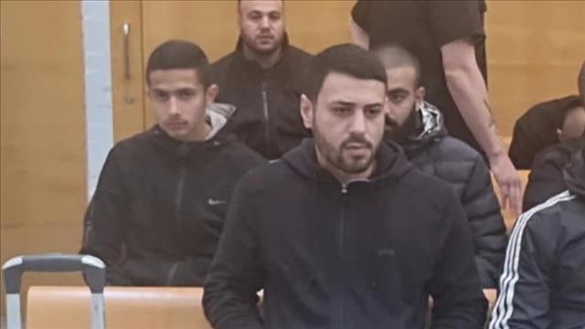 חאלד ג'בארין, שרצח את הזמר שפיק כבהא ב-2013 (השמאלי) 11.01.23