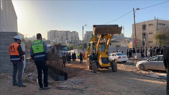 מפגינים פרצו למתחם עבודות הרכבת הקלה ברחוב בר אילן בירושלים, 21.12.2020
