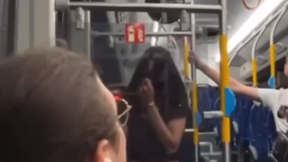 חיילת להט"בית הותקפה באוטובוס, שניים נעצרו