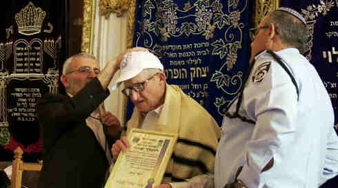 ניצול שואה חגג בר מצווה בגיל 83: "משהו היה חסר לי בחיים"