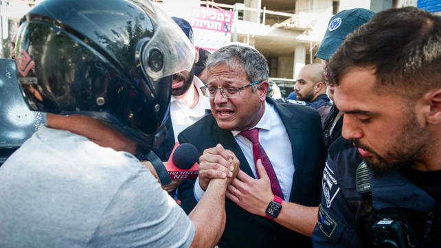 השר לביטחון לאומי איתמר בן גביר בדרום תל אביב, ספטמבר 2023