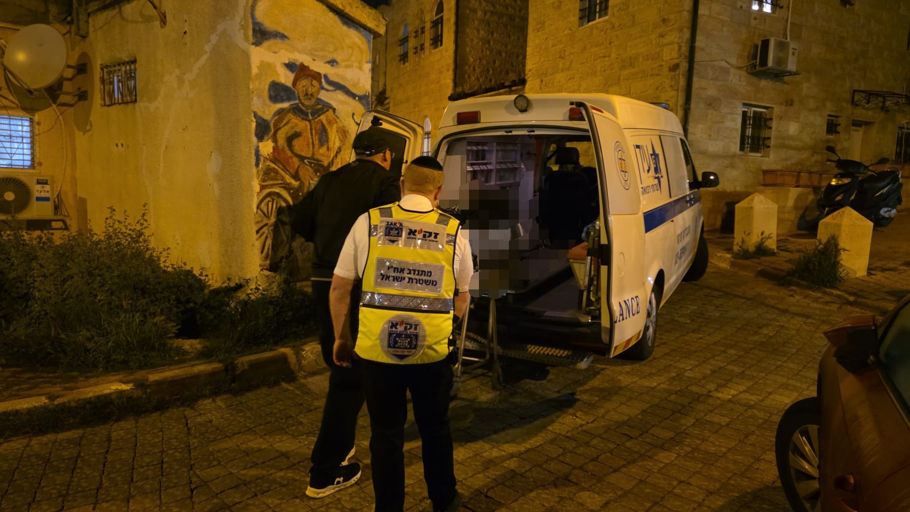 תמונה מהזירה: איזה בת 75 אותרה ללא רוח חיים