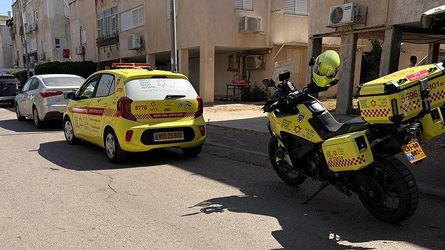 פעילות מד"א בזירה
