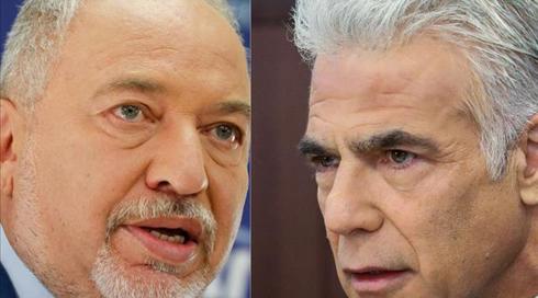 ליברמן נגד לפיד: רואה את החיזור הגורלי שלו אחרי החרדים