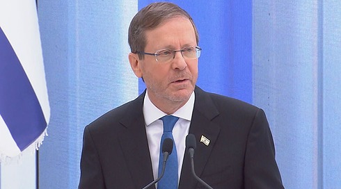 הרצוג למצטייני הנשיא: "אתם נלחמים את הקרבות שילמדו הדורות הבאים"