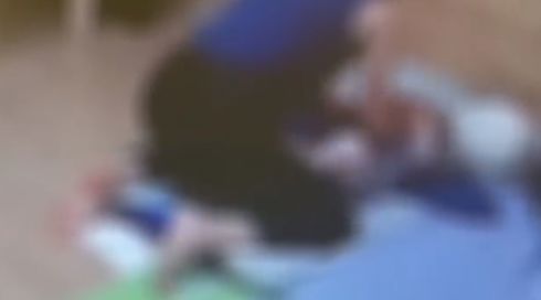 סייעת החשודה בהתעללויות בגן בהוד השרון שוחררה למעצר בית