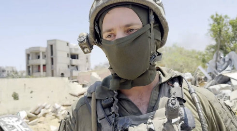 עם לוחמי כפיר בתמרון בח'אן יונס: "חושבים על החטופים כל הזמן"