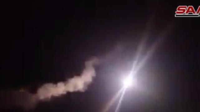 תיעוד יירוט התקיפה הישראלית בדמשק, לפי דיווחים בסוריה