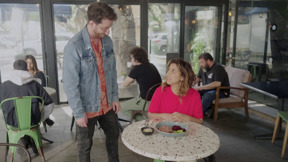הדר לוי  בסטנד-אפ | בית קפה