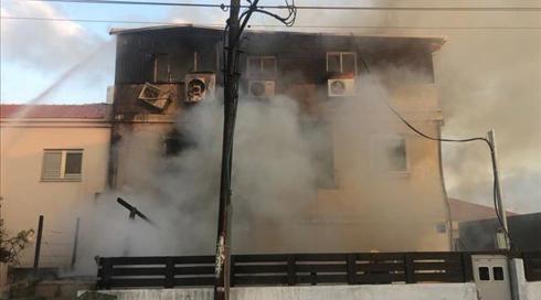 הצתת בית המטפלת המתעללת: הוארך מעצרו של החשוד