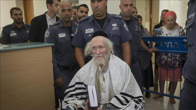 הרב אליעזר ברלנד במהלך משפטו