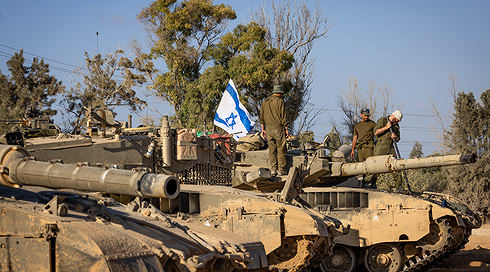 טנק צה"לי פגע בשוגג בעמדה מצרית