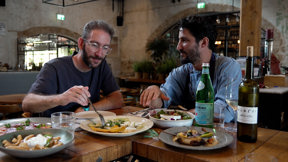 מחלבה קטנה ומטריפה: כהשף מת"א והגבן מהקיבוץ נפגשו | מקורב לצלחת