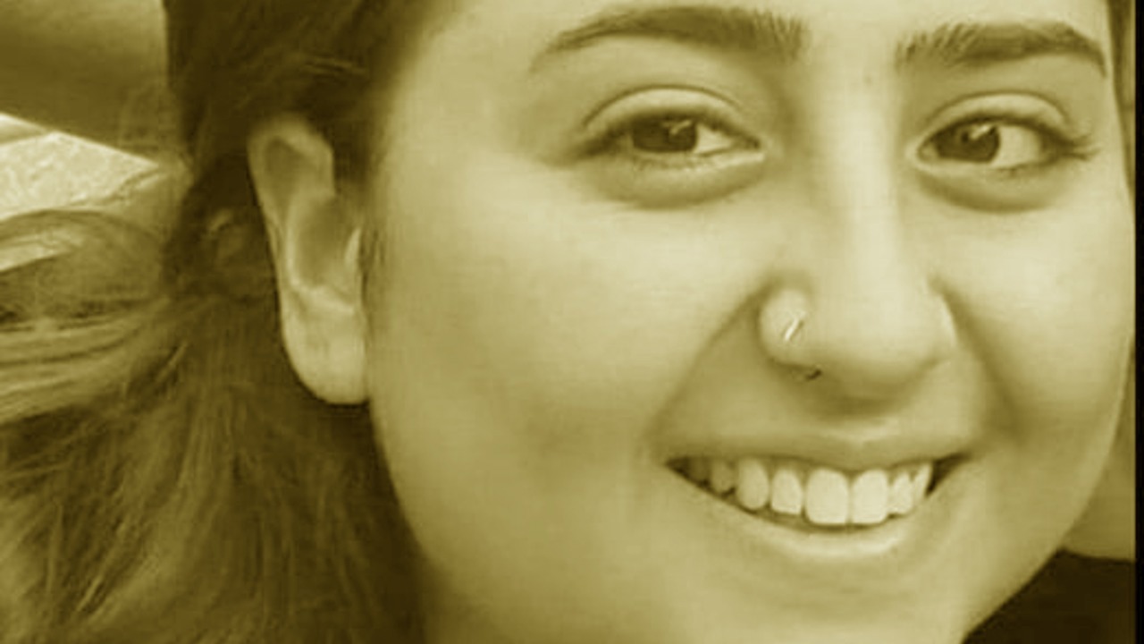"בשבוע שעבר מצאו מסמכים של רוני בעזה. אולי היא בעצם חיה?"