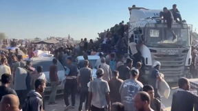"העזתים במצב טוב מהחטופים": כתב פוקס ניוז דיווח ממתחם חלוקת סיוע בעזה