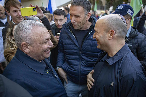 נפתלי בנט וגדי איזנקוט, ינואר 2026
