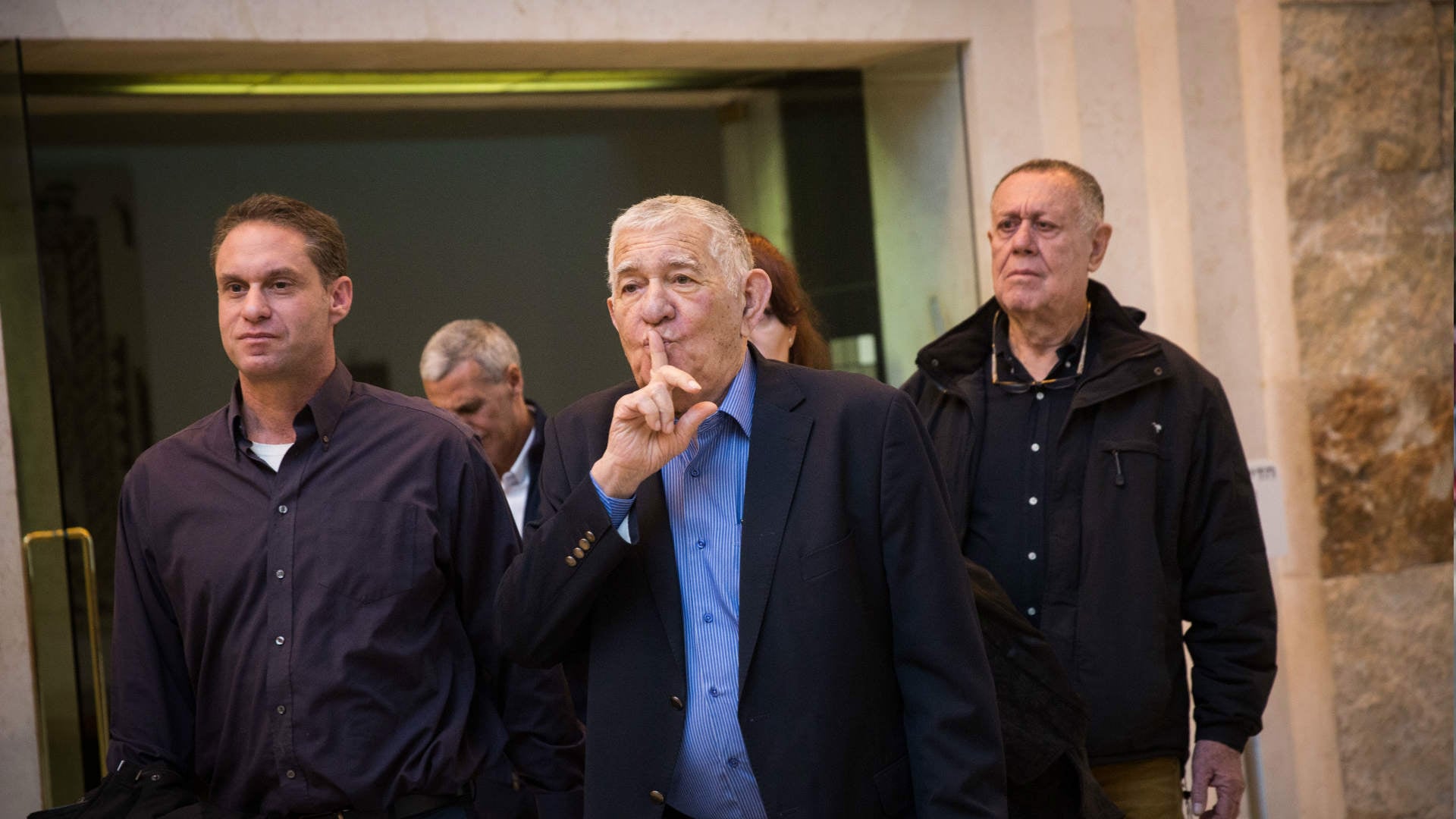 ראש עיריית רמת גן לשעבר, צבי בר