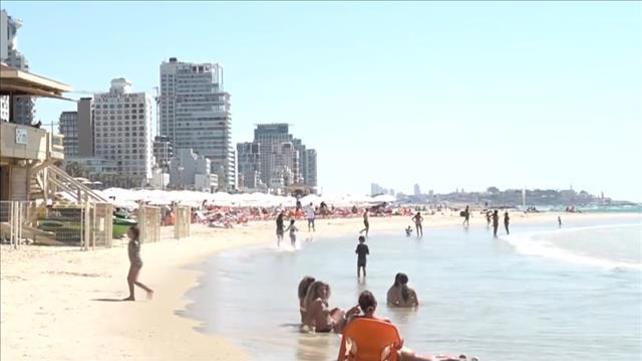 חוף הים בתל אביב