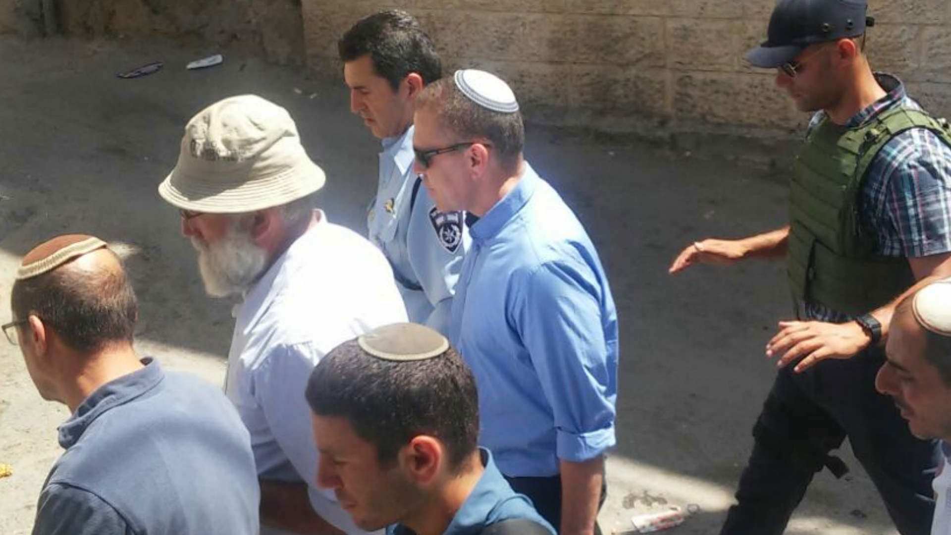 השר לביטחון פנים גלעד ארדן בסיור בסילוואן, היום