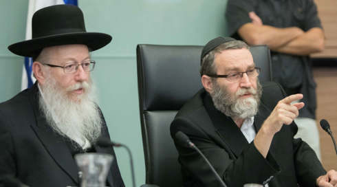 החרדים מקדמים חוק לחיזוק הרבנות; כולנו: זה בניגוד להסכמים