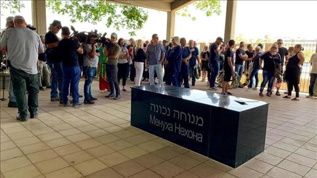 הלווייתו של סרגיי סמיונוב 