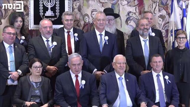 אותה תזמורת, טקס והורים מרוגשים: הכנסת שוב הושבעה