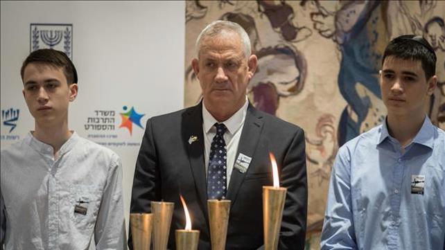 יו"ר כחול לבן בני גנץ