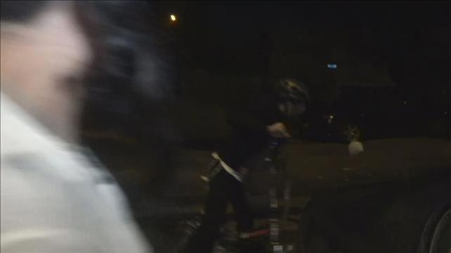 סולימאן מותקף באבנים