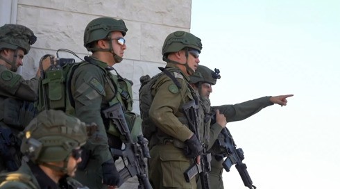 מתכוננים להרחבת הפעילות בלבנון - ומחכים לאישור על חיסול יורש נסראללה