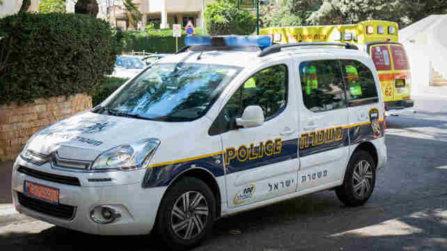 מהמשטרה נמסר כי העניין בבדיקה
