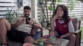 מתן פרץ בסטנד-אפ | בנות שמעשנות וויד