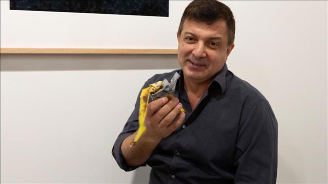 הבננה שנמכרה תמורת 120 אלף דולר ונאכלה, 07.12.19