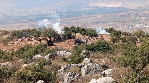 כוח צה"ל ירה רימוני גז והלם לעבר כלי הנדסי שחצה את הקו הכחול