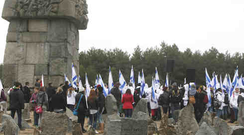 על רקע החוק הפולני: ישראל יוזמת הקמת מרכז הנצחה בטרבלינקה