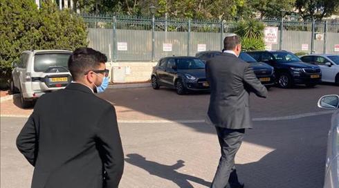 בעקבות האיומים: שב"כ יצמיד מאבטח למתן כהנא