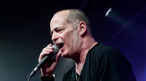 אדם על מצבו הרפואי: "מתקשה לנשום, לדבר, לשמוע וללכת"