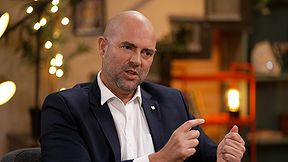 אמיר אוחנה