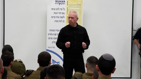 המגעים לעסקה והוויכוחים