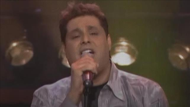 השדר והזמר מומי לוי