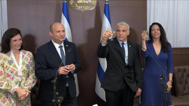 בנט, לפיד, חפיפה, טקס, 30.6.22