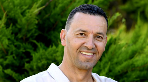 "הלב שבור - אבל הראש מורם": יוסי שרעבי הובא למנוחות