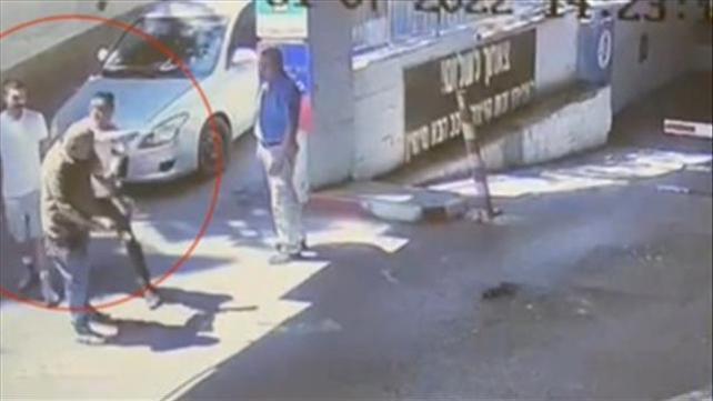 דניאל אלעזר כתבה