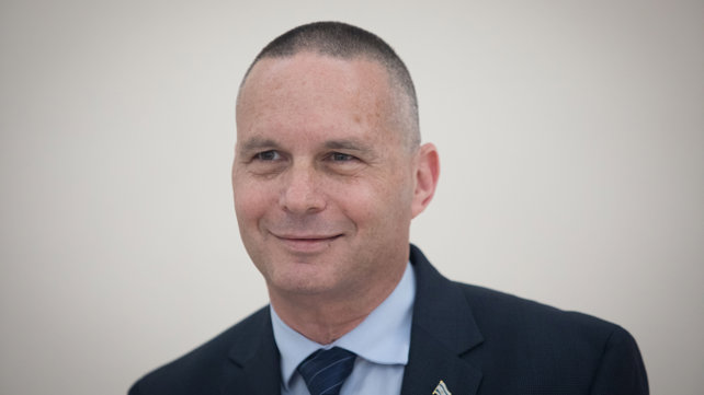יזהר שי