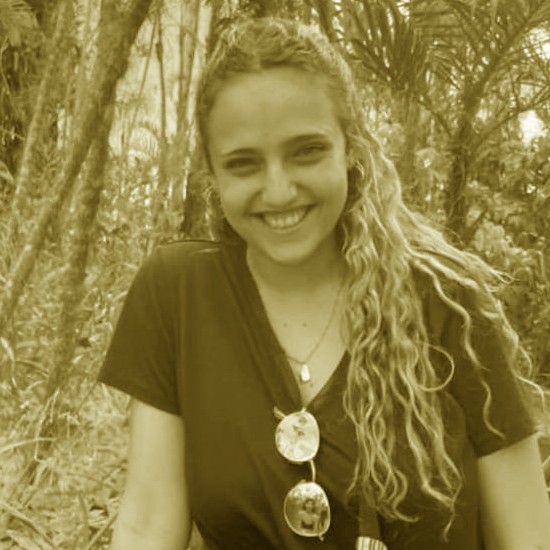 "בבכי סיפרה שירו ברכב, ירו בנו, ירו לי ביד, בן לא עונה לי, ירו באופיר, גאיה לא מדברת"