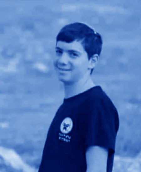״אין תמונה שבה הוא לא מחייך״: חברו של אוריה הרטון בן ה-16 שנרצח בעלי סופד לו 
