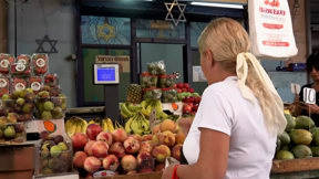 "שלושה דורות קדימה יסבלו": איך השפיעה המלחמה על הכיס של הישראלים?