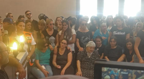 מאות השתתפו בהלווית יותם עובדיה; אמו: "בן אדם מקסים"