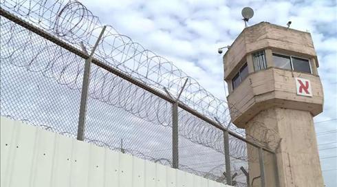 12 שנות מאסר לסוהר שתקף מינית עצור באגף ביטחוני