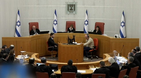 "השיגו פשרה עד יום חמישי": הקרב על פרשת הפצ"רית הגיע לבג"ץ